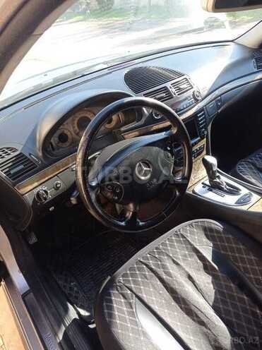 Mercedes E 270 2003, 500,000 km - 2.7 l - Salyan