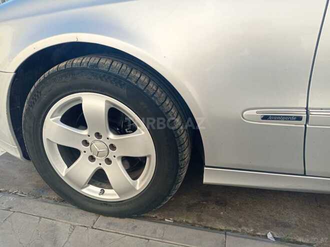 Mercedes E 270 2003, 500,000 km - 2.7 l - Salyan