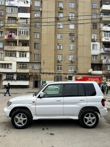 Mitsubishi Pajero io 1999, 213,000 km - 1.8 l - Bakı