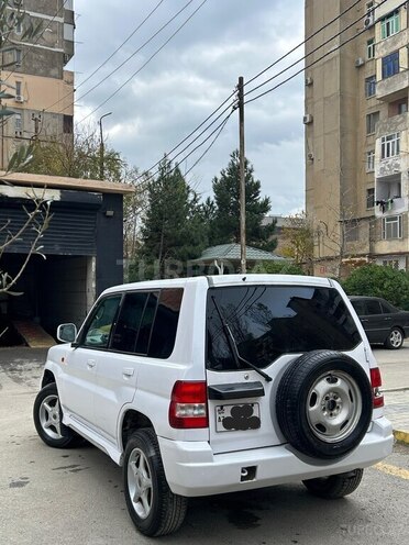 Mitsubishi Pajero io 1999, 213,000 km - 1.8 l - Bakı