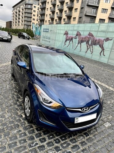 Hyundai Elantra 2015, 131,300 km - 1.8 l - Bakı