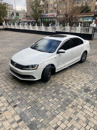 Volkswagen Jetta 2017, 117,000 km - 1.4 l - Bakı