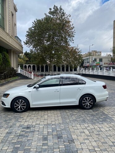 Volkswagen Jetta 2017, 117,000 km - 1.4 l - Bakı