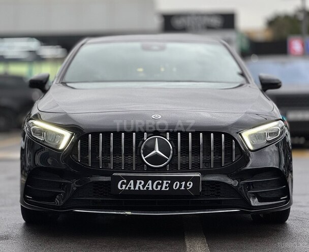 Mercedes A 180-1
