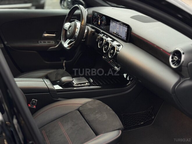 Mercedes A 180-12