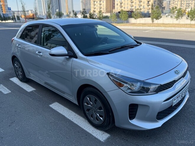 Kia Rio 2018, 136,800 km - 1.6 l - Bakı