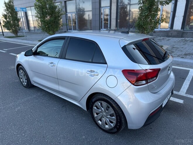 Kia Rio 2018, 136,800 km - 1.6 l - Bakı