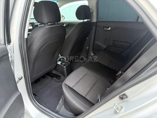 Kia Rio 2018, 136,800 km - 1.6 l - Bakı
