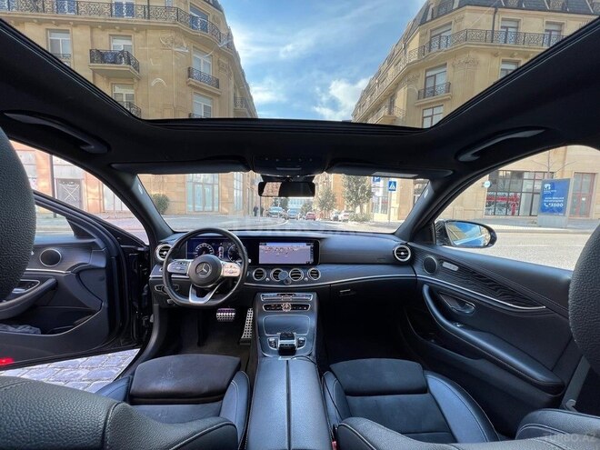 Mercedes E 220 d 2018, 105,030 km - 2.0 l - Bakı