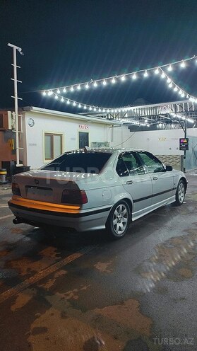 BMW 318 1991, 350,000 km - 1.8 l - Bakı