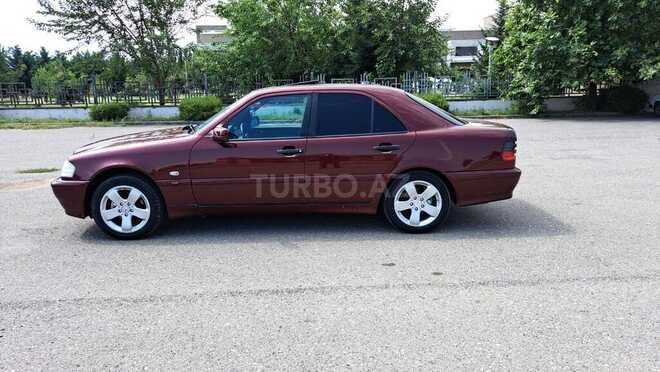 Mercedes C 220 d 1998, 240,000 km - 2.2 l - Tovuz