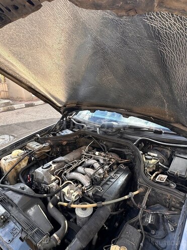 Mercedes E 250 1994, 250,000 km - 2.5 l - Naxçıvan