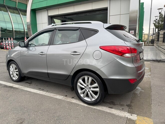 Hyundai ix35 2010, 558,000 km - 2.4 л - Bakı
