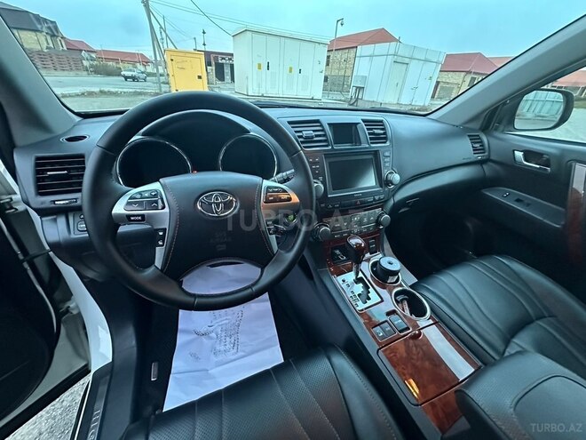 Toyota Highlander 2011, 290,000 km - 3.5 l - Şəmkir