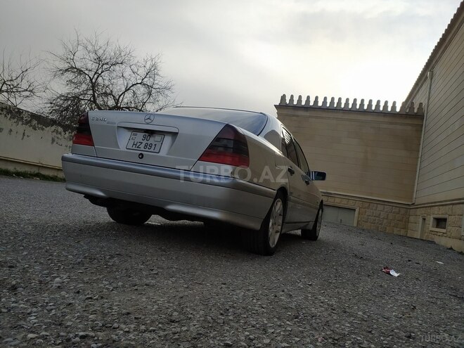 Mercedes C 240 1998, 339,000 km - 2.4 l - Şamaxı