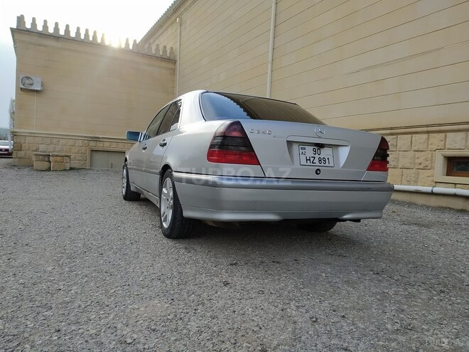 Mercedes C 240 1998, 339,000 km - 2.4 l - Şamaxı