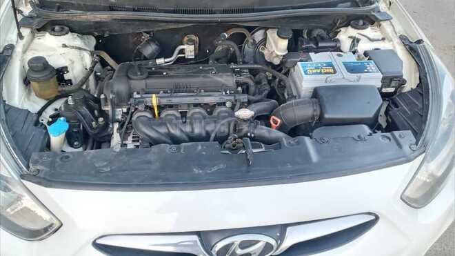 Hyundai Accent 2012, 320,823 km - 1.4 л - Bakı