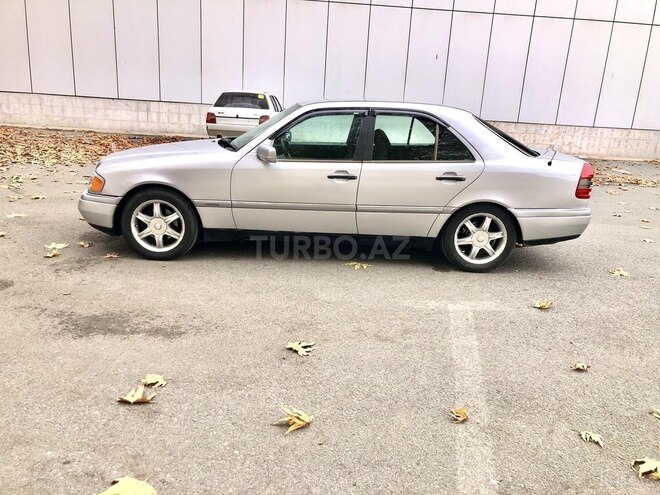 Mercedes C 200 1995, 325,000 km - 2.0 л - Mingəçevir