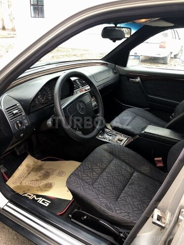 Mercedes C 200 1995, 325,000 km - 2.0 л - Mingəçevir