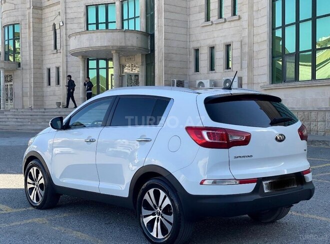 Kia Sportage 2013, 172,000 km - 2.0 l - Bakı