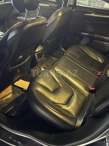 Ford Fusion (North America) 2013, 213,000 km - 2.0 л - Bakı