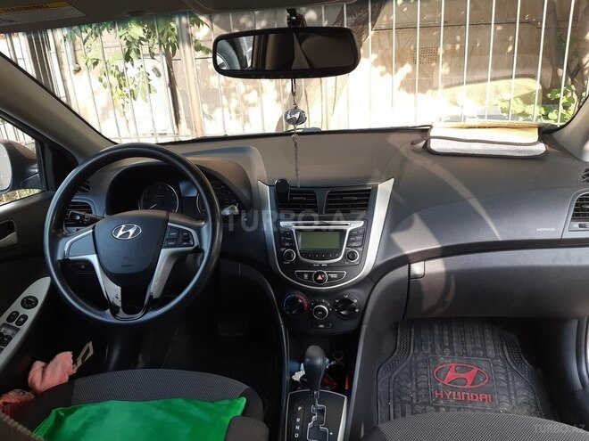 Hyundai Accent 2013, 240,000 km - 1.6 l - Bakı