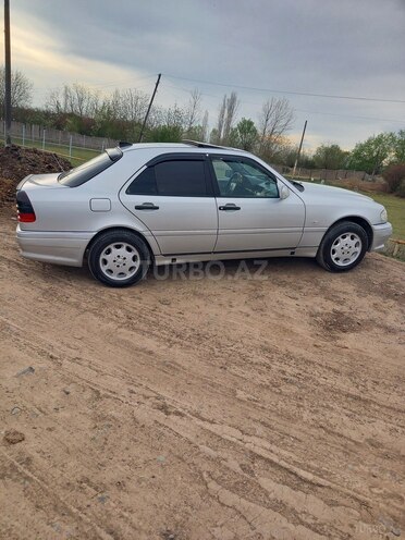 Mercedes C 200 1994, 321,000 km - 2.0 l - Beyləqan
