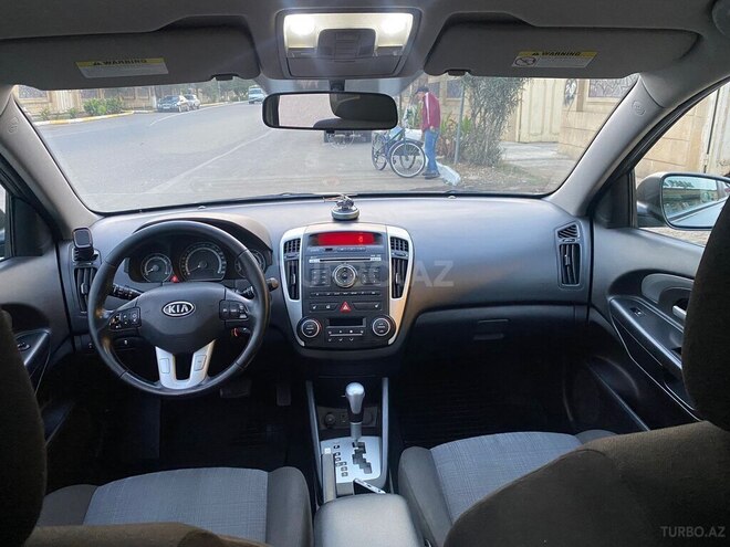 Kia Ceed 2010, 298,000 km - 1.6 л - Cəlilabad