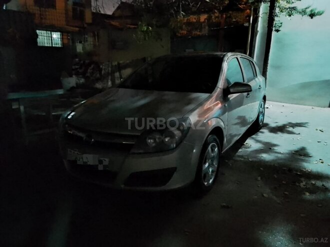 Opel Astra 2006, 250,000 km - 1.3 л - Bakı