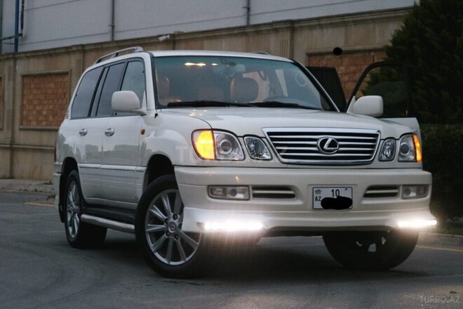 Lexus LX 470-1