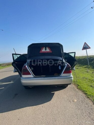 Mercedes C 180 1995, 401,320 km - 1.8 l - Cəlilabad
