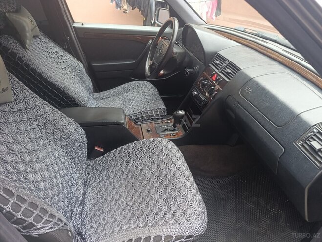 Mercedes C 180 1997, 462,350 km - 1.8 l - Qazax