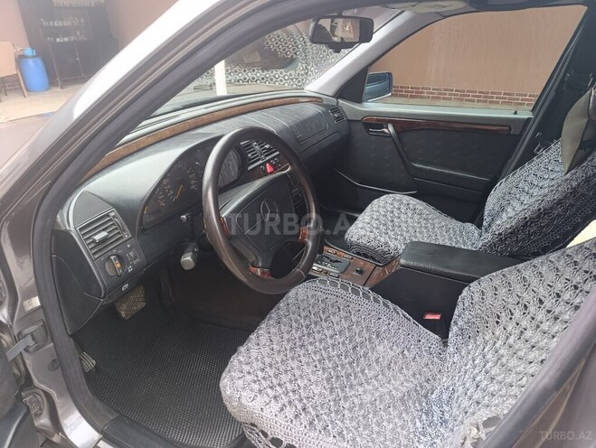 Mercedes C 180 1997, 462,350 km - 1.8 l - Qazax
