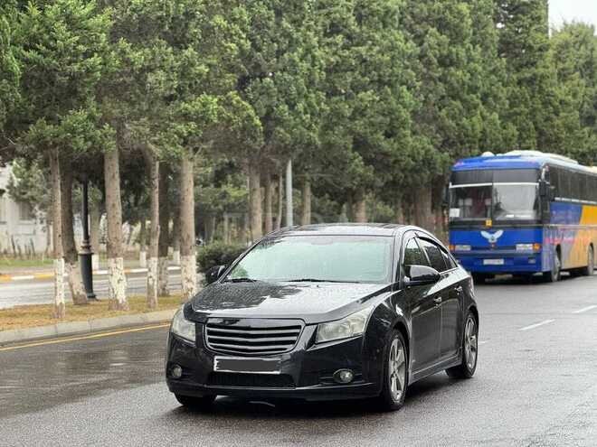 Chevrolet Cruze 2011, 222,923 km - 1.4 l - Sumqayıt