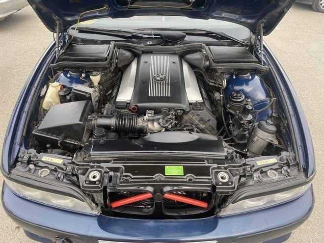 BMW 535 1997, 181,000 km - 3.5 l - Bakı