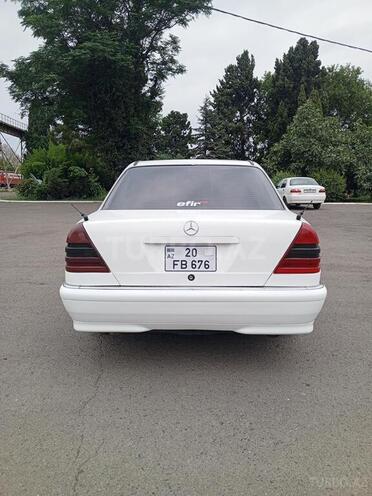 Mercedes C 230 1997, 235,777 km - 2.3 л - Gəncə