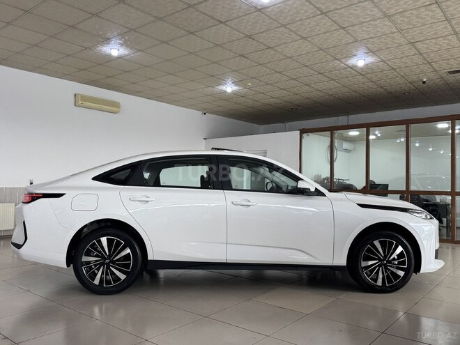 Changan Qiyuan A05 2024, 0 km - 1.5 l - Bakı