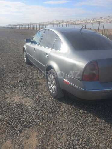 Volkswagen Passat 2003, 450,000 km - 1.8 l - Gəncə