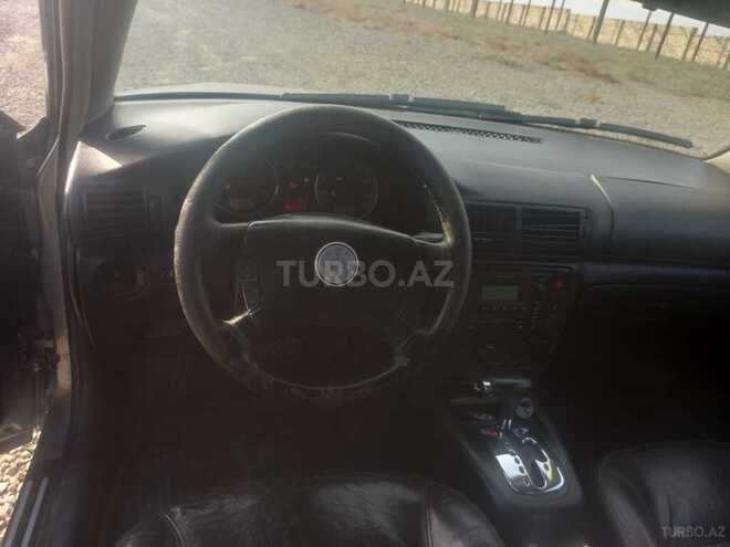 Volkswagen Passat 2003, 450,000 km - 1.8 l - Gəncə