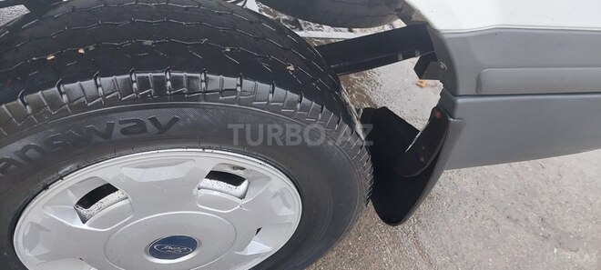 Ford Transit 2009, 252,000 km - 2.4 l - Quba