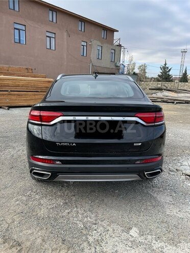 Geely Tugella-4