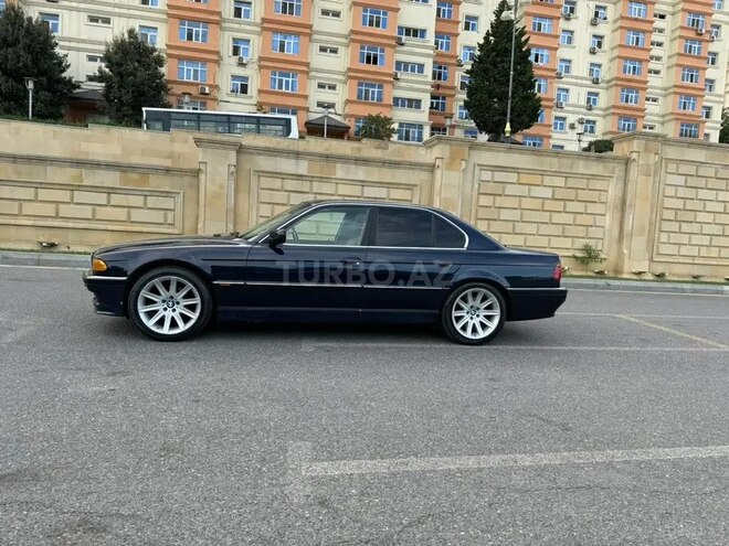BMW 735 1999, 297,000 km - 3.5 l - Bakı