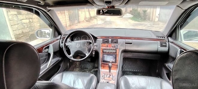 Mercedes E 220 d 2001, 700,000 km - 2.2 л - Bakı