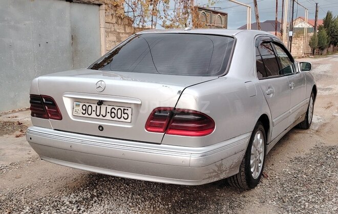Mercedes E 220 d 2001, 700,000 km - 2.2 л - Bakı