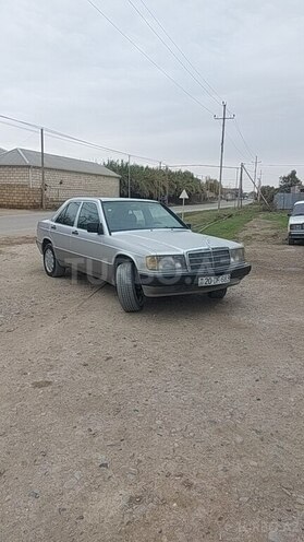 Mercedes 190 1992, 875,494 km - 2.0 l - Salyan