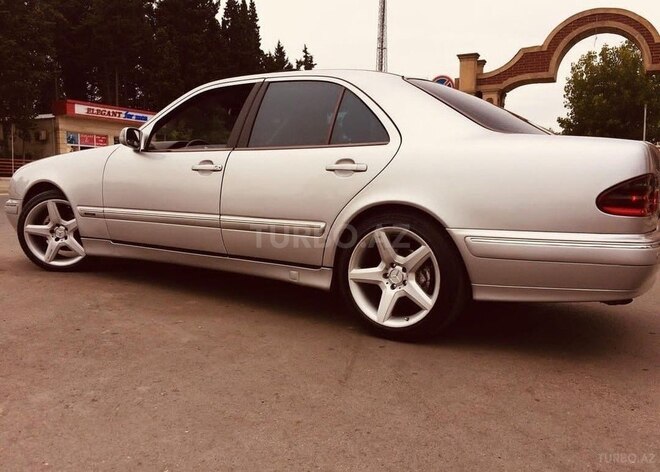 Mercedes E 240 2000, 474,450 km - 2.4 l - Bakı