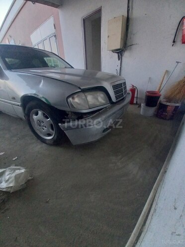 Mercedes C 220 d 2000, 500,000 km - 2.2 l - Bakı