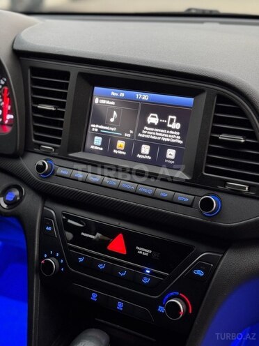 Hyundai Elantra 2018, 233,355 km - 1.6 l - Bakı