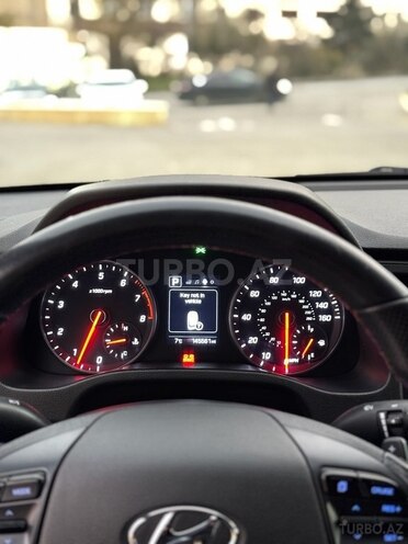 Hyundai Elantra 2018, 233,355 km - 1.6 l - Bakı