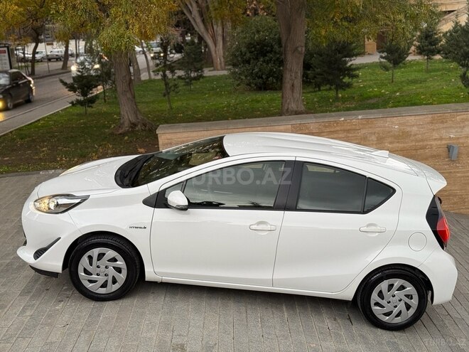Toyota Aqua 2019, 29,600 km - 1.5 л - Bakı